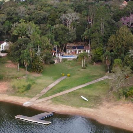 Chacara Em Condominio A Beira Da Represa Para Locacao Familiar Ibiúna Εξωτερικό φωτογραφία