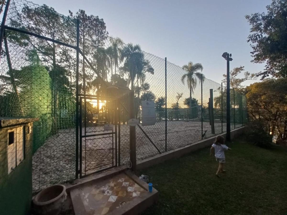 Chacara Em Condominio A Beira Da Represa Para Locacao Familiar Ibiúna Εξωτερικό φωτογραφία